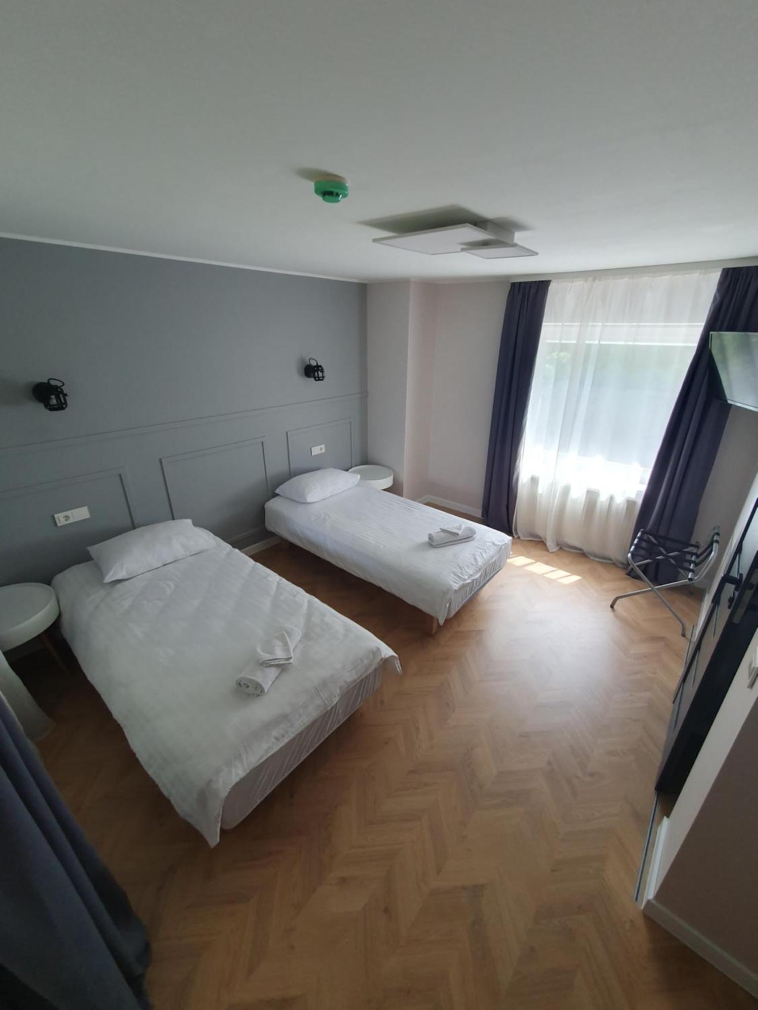 シャウレイ Pusele Bed & Breakfast エクステリア 写真