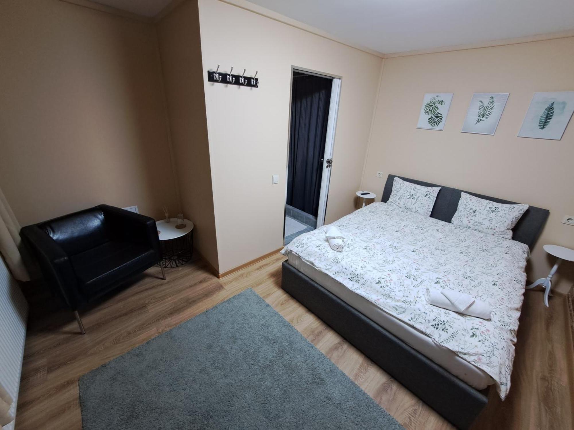シャウレイ Pusele Bed & Breakfast エクステリア 写真